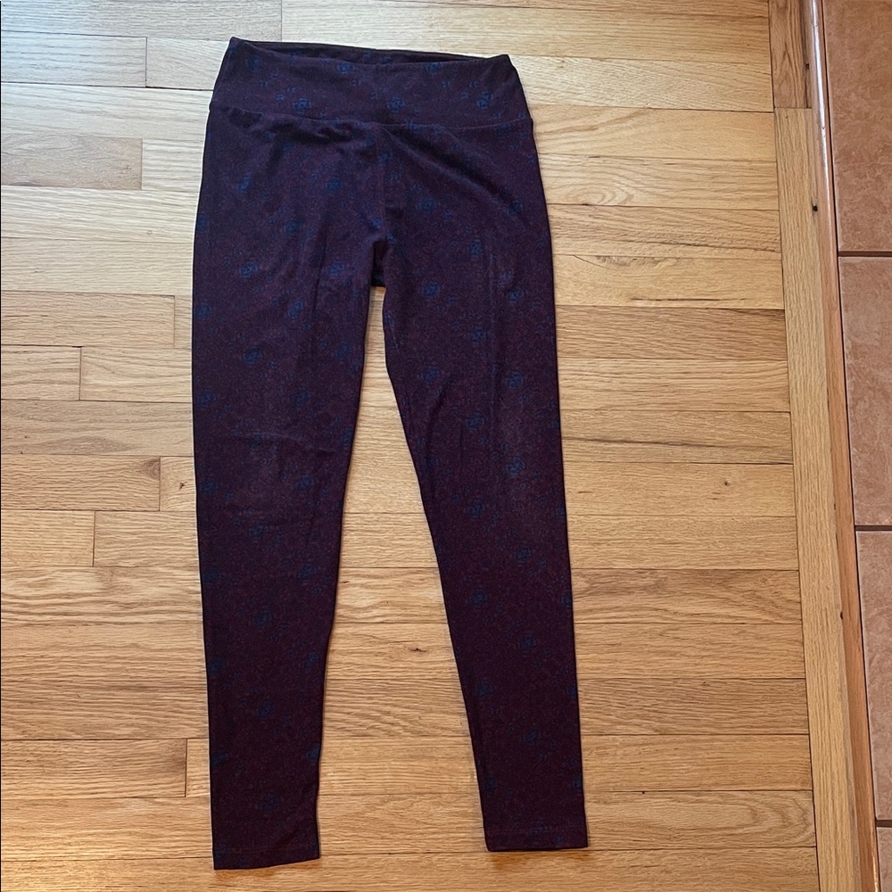 LuLaRoe Maroon and Navy Patterned Leggings